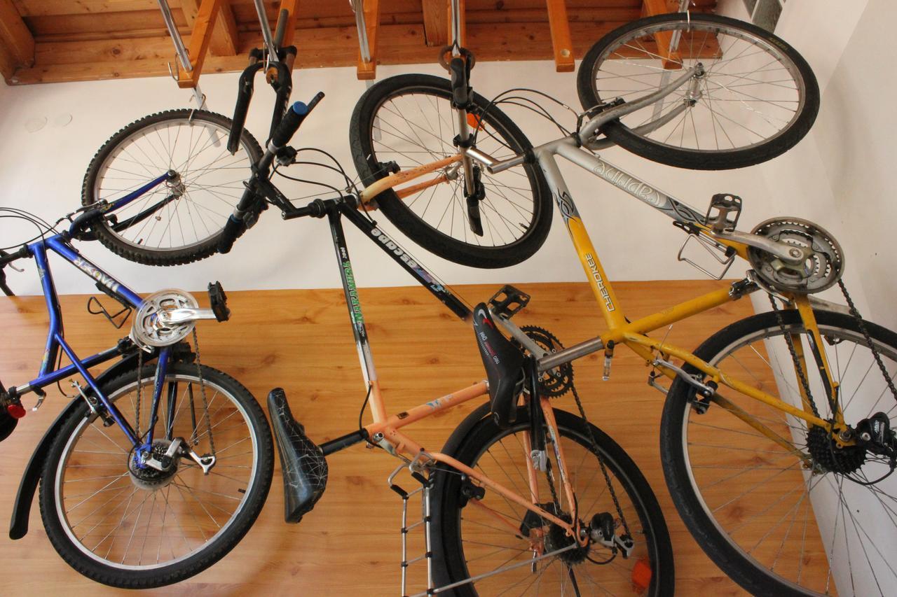 Blue Bike Hostel Balatonszárszó Εξωτερικό φωτογραφία