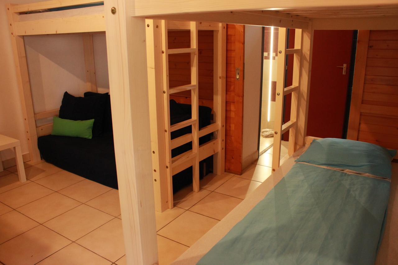 Blue Bike Hostel Balatonszárszó Εξωτερικό φωτογραφία