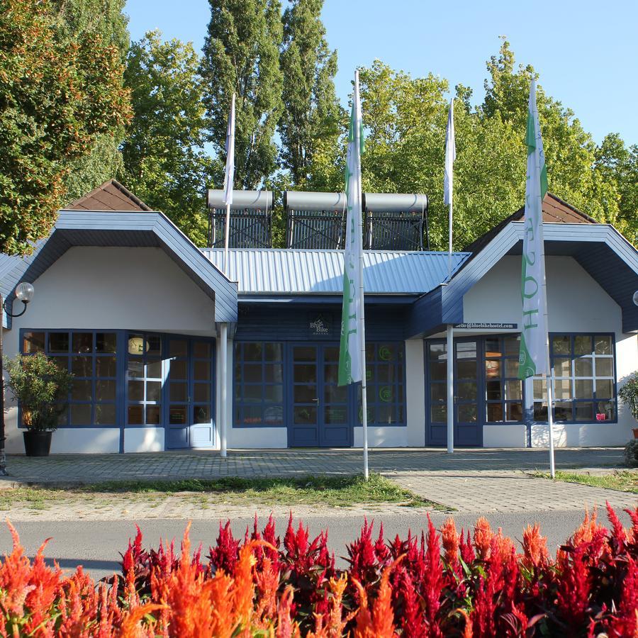Blue Bike Hostel Balatonszárszó Εξωτερικό φωτογραφία