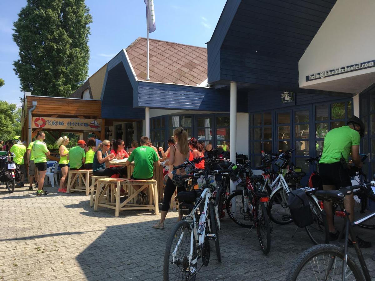 Blue Bike Hostel Balatonszárszó Εξωτερικό φωτογραφία